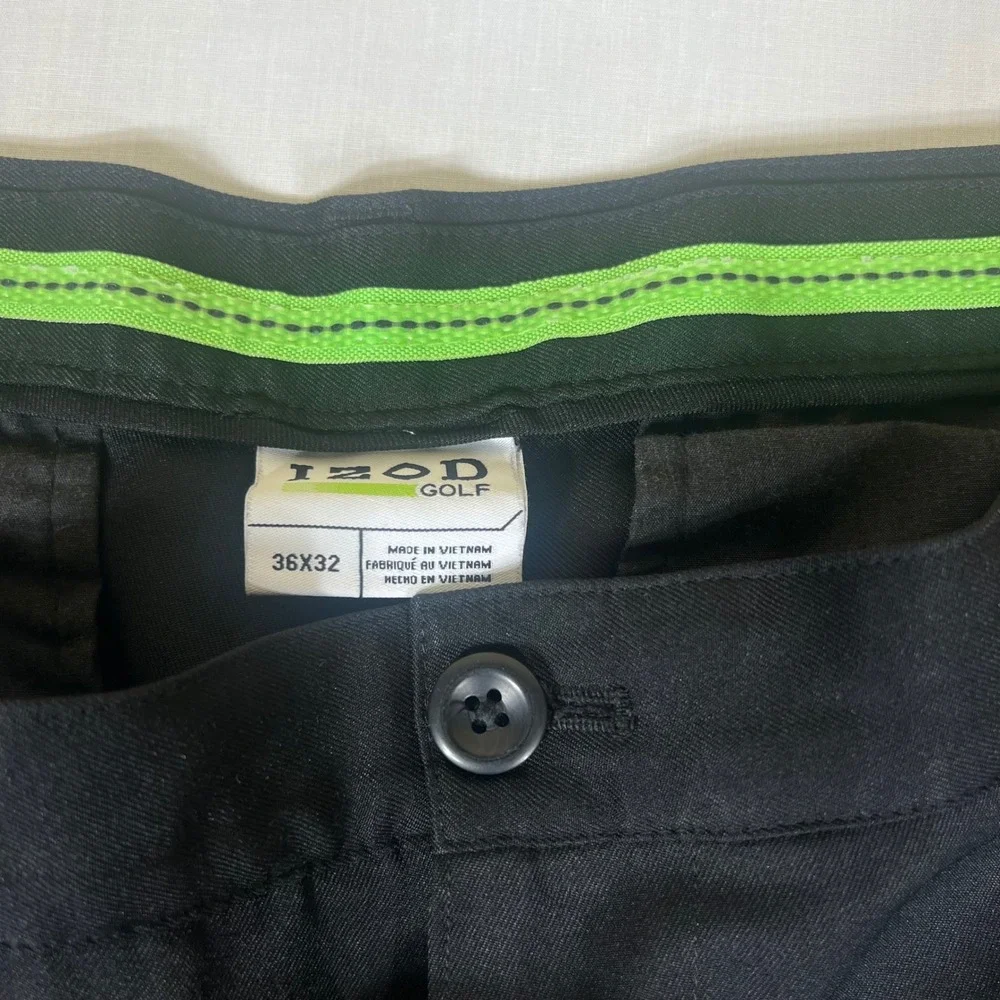 IZOD Golf Mens Black Flat Front Performance Pants 36x32 Gripper Waistband